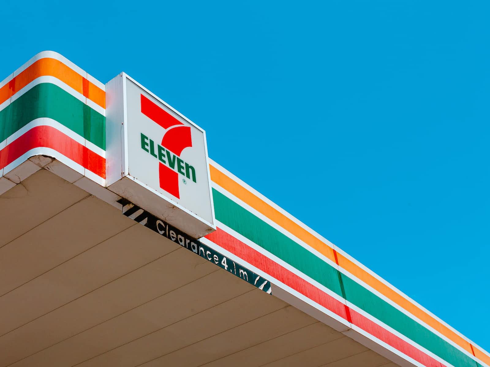 7-Eleven store sign