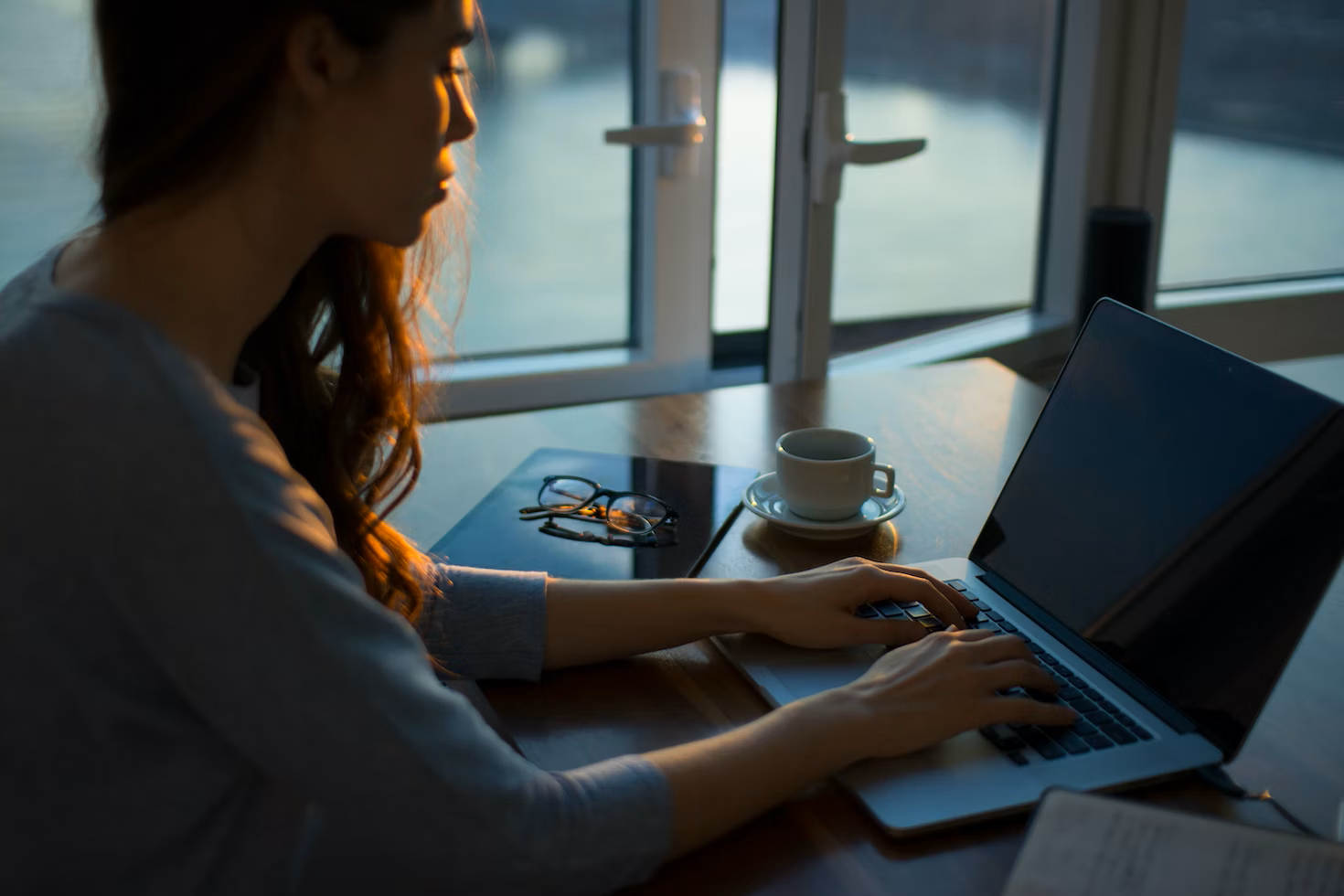 Female entrepreneur filing a trademark for their logo